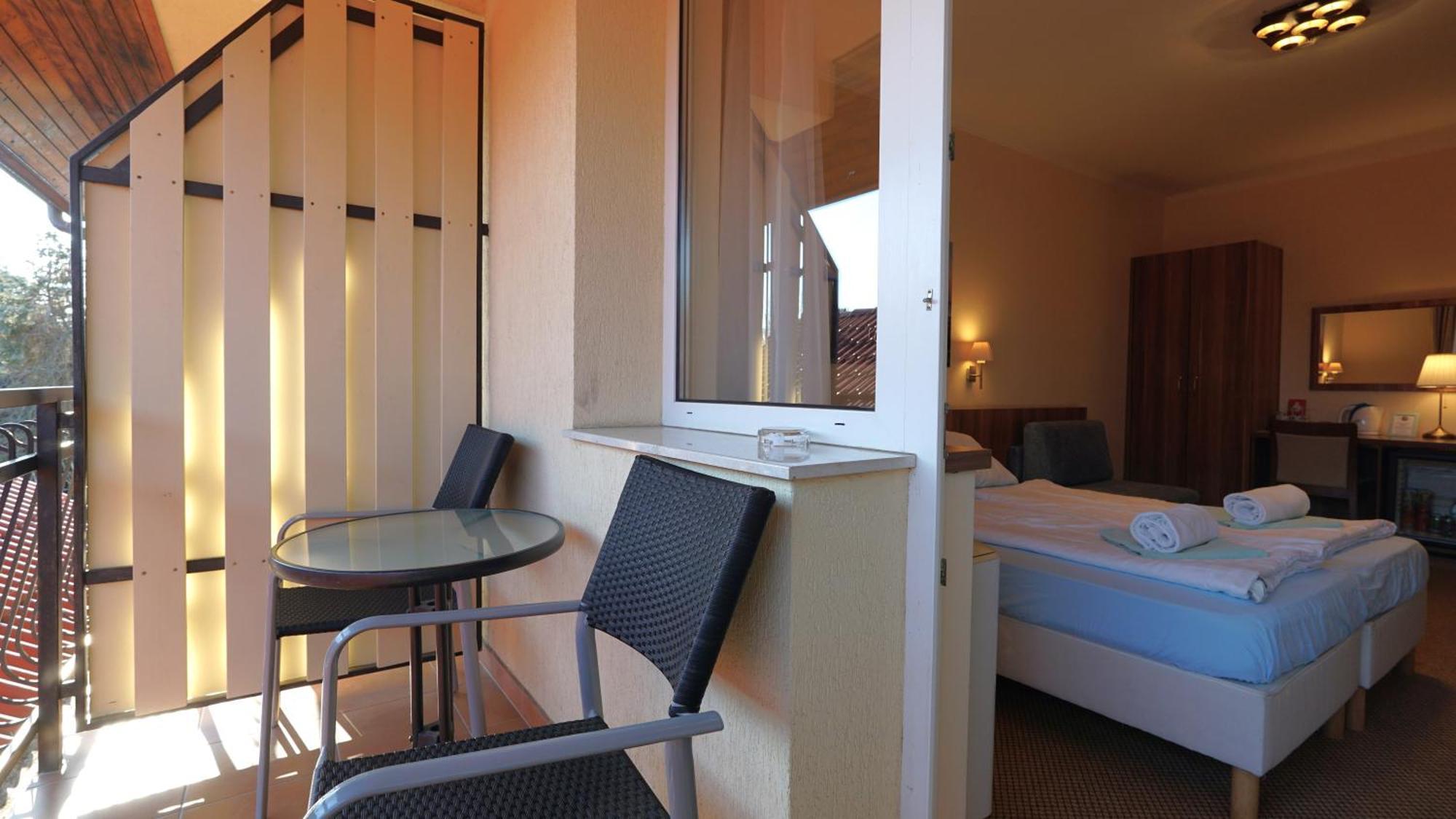 Balaton Colors Beach Hotel ชิโอฟก ภายนอก รูปภาพ