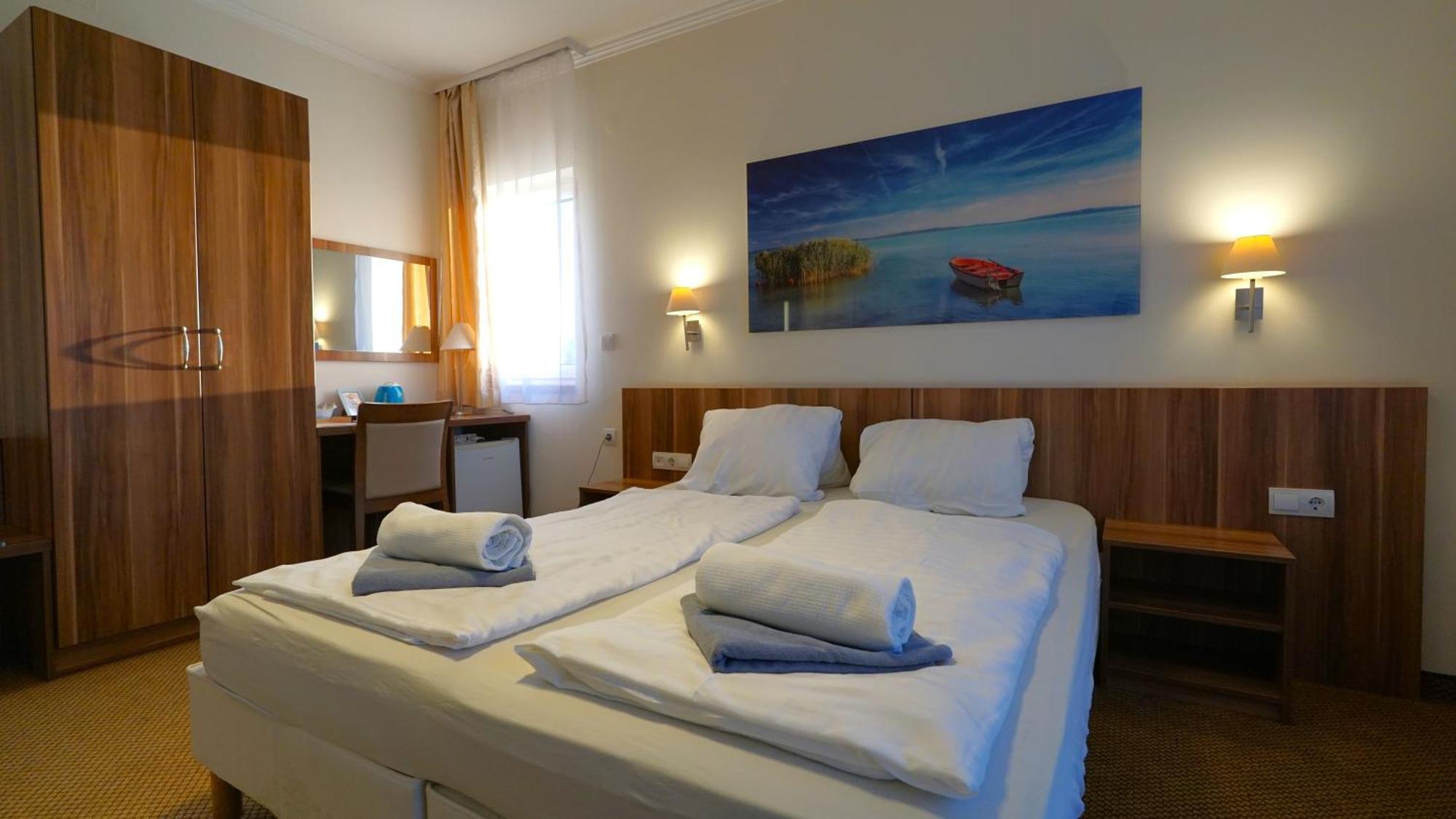 Balaton Colors Beach Hotel ชิโอฟก ภายนอก รูปภาพ