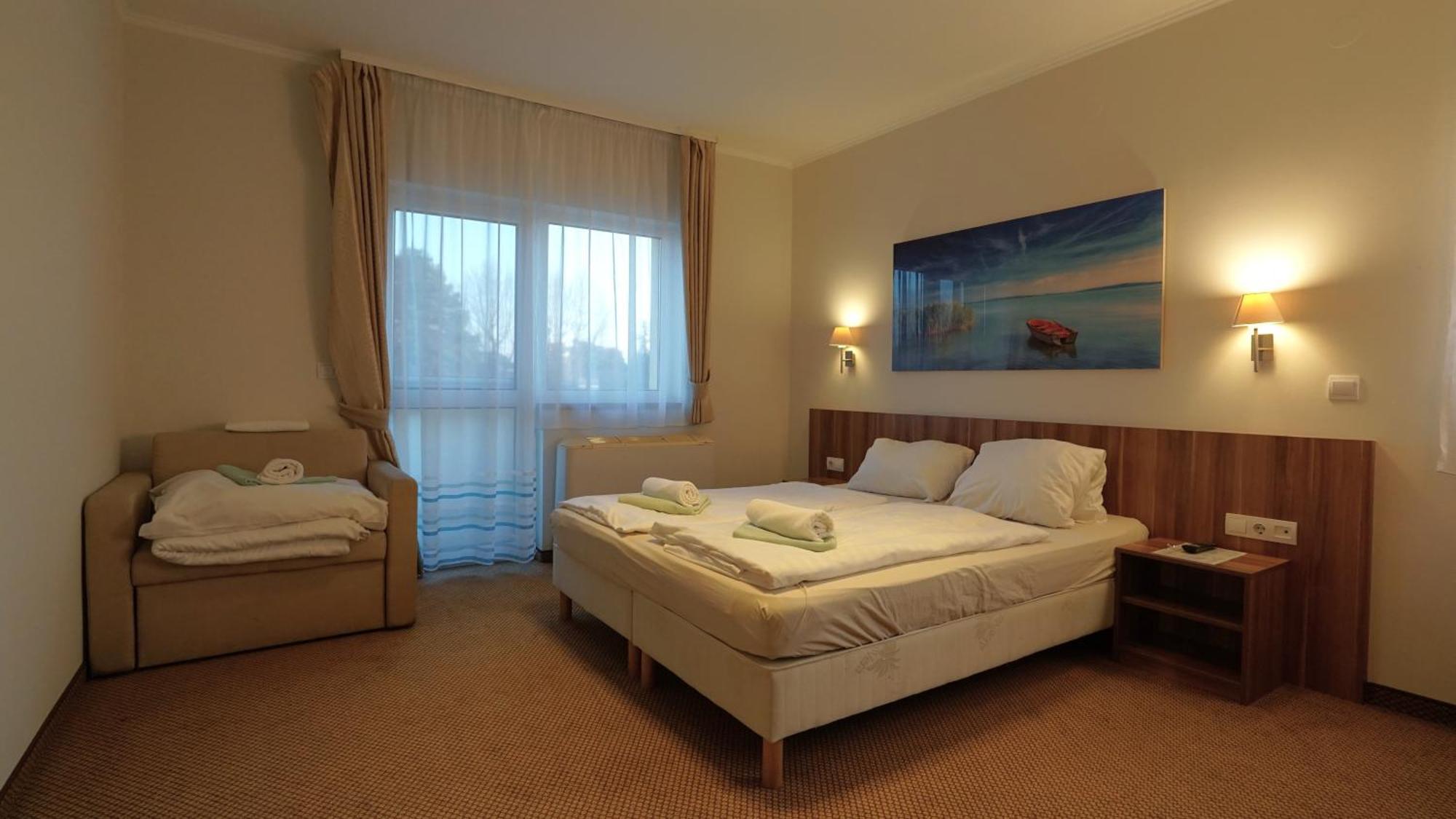 Balaton Colors Beach Hotel ชิโอฟก ภายนอก รูปภาพ