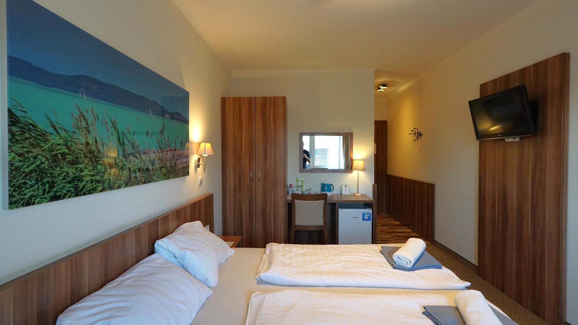 Balaton Colors Beach Hotel ชิโอฟก ภายนอก รูปภาพ