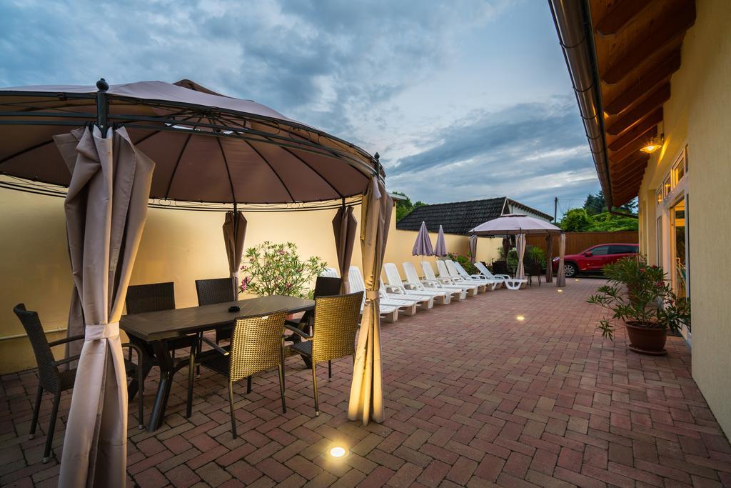 Balaton Colors Beach Hotel ชิโอฟก ภายนอก รูปภาพ